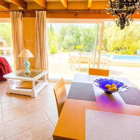 Bonita Y Agradable Propiedad Tatil Evi